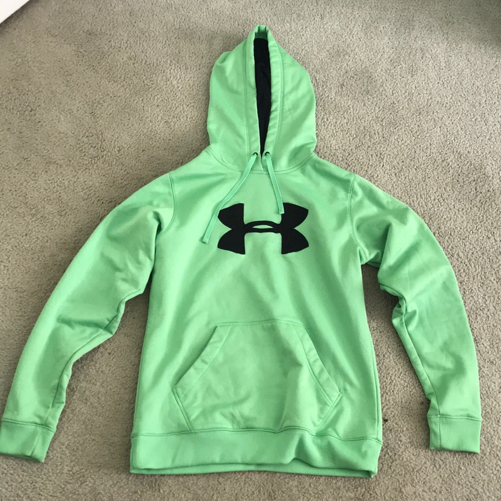 Under Armour sweatshirt